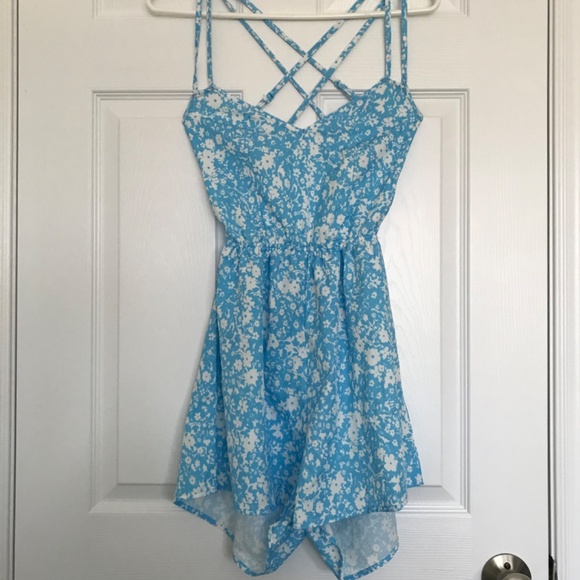 SHEIN Strappy Open Back Floral Romper XS Blue White Sweetheart Neckline - Picture 15 of 16